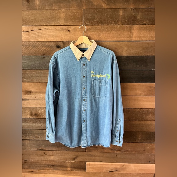 Vintage Roundtree & Yorke Denim Button-Down Sandyland Fish Embroidered Logo - Picture 5 of 10